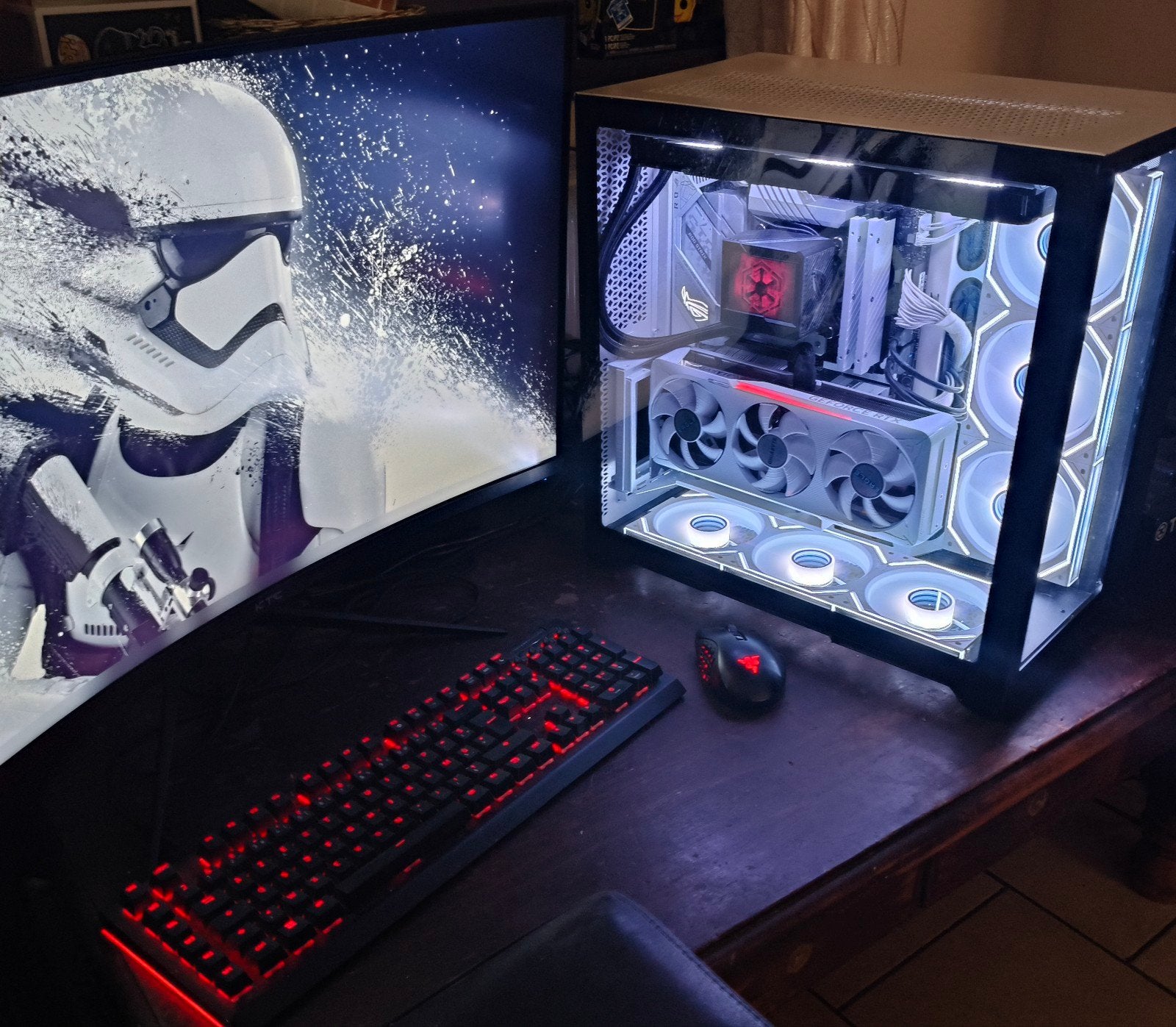 PC Custom Blanc | i5-14600K | RTX 5070 | 32Go, Computers en Software, Desktop Pc's, Refurbished, 4 Ghz of meer, SSD, 32 GB, Met videokaart
