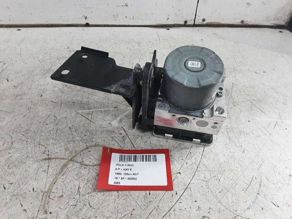 BLOC ABS (FREINS ANTI-BLOCAGE) T-Roc I (5Q0614517CF), Volkswagen, Mevr. I. Hauben, Utilisé, Rue de l'Espoir 34 34
4030  GRIVEGNÉE, BE