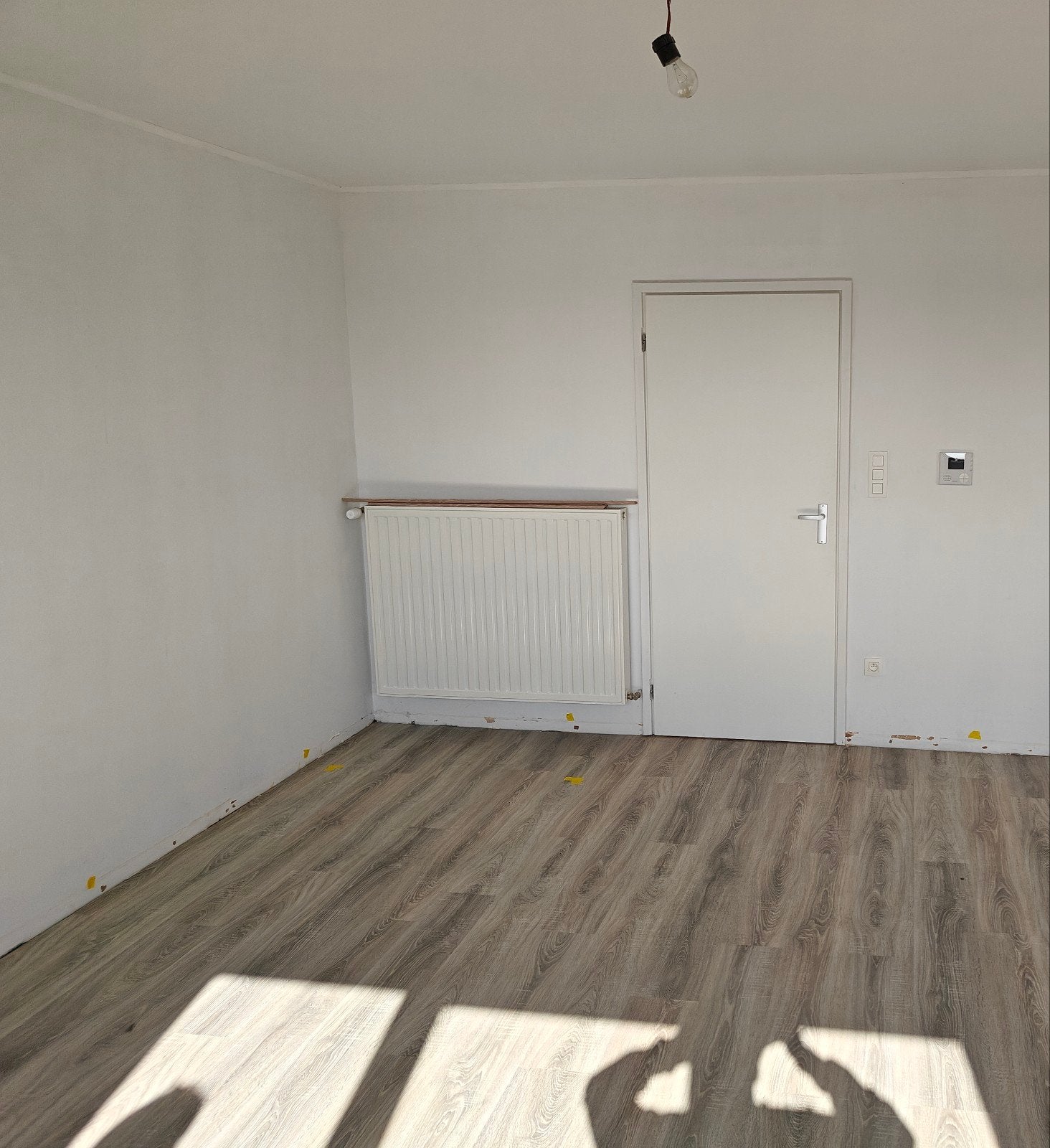 Kliklaminaat - 70m² (50m² volle planken + 20m² gesneden), Doe-het-zelf en Bouw, Vloerdelen en Plavuizen, Zo goed als nieuw, Laminaat