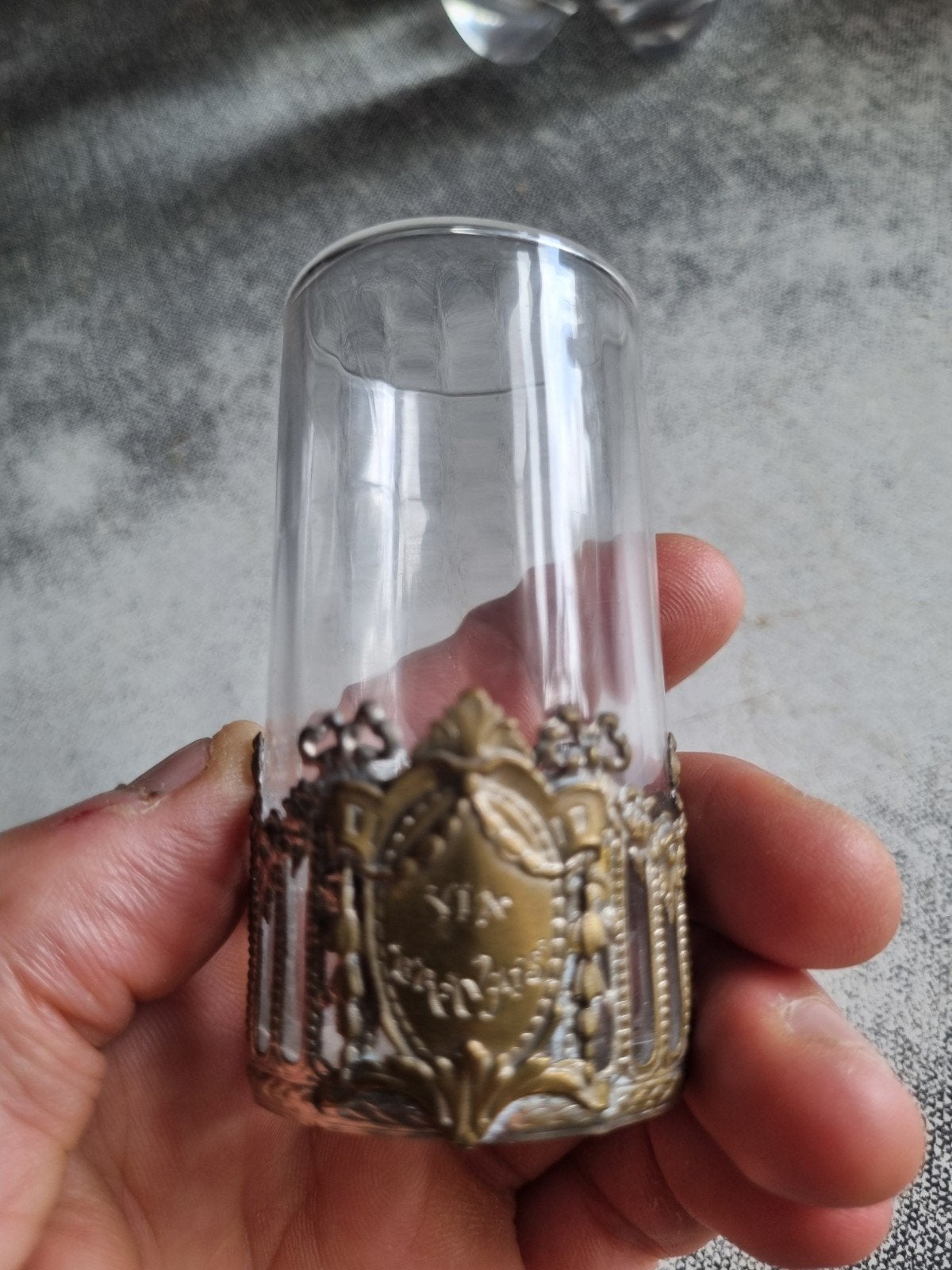 klein antiek vin bravais glaasje, Enlèvement, Utilisé