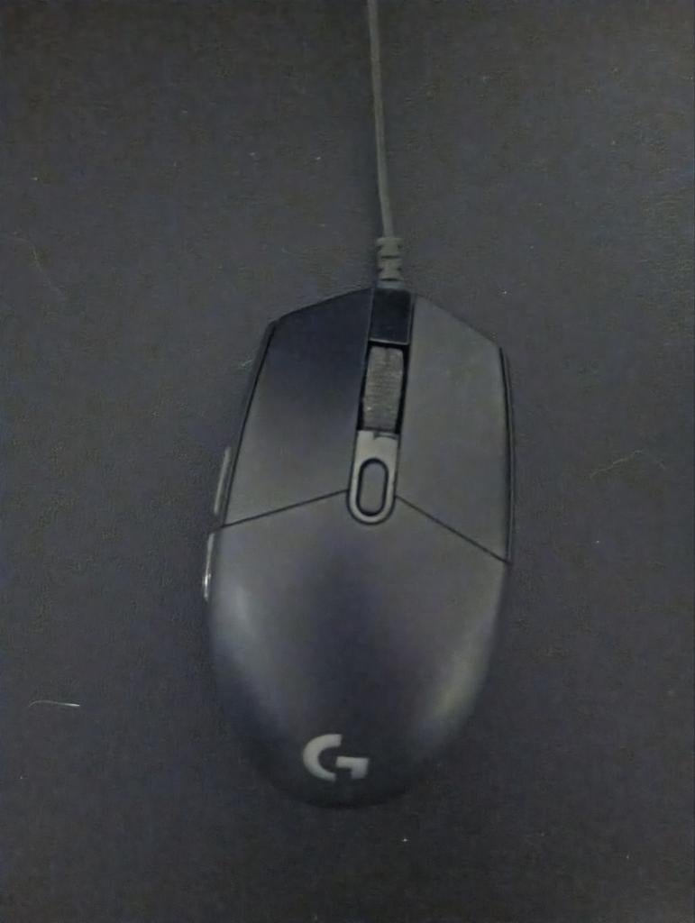 Logitech, Souris, Logitech G, Comme neuf, Enlèvement