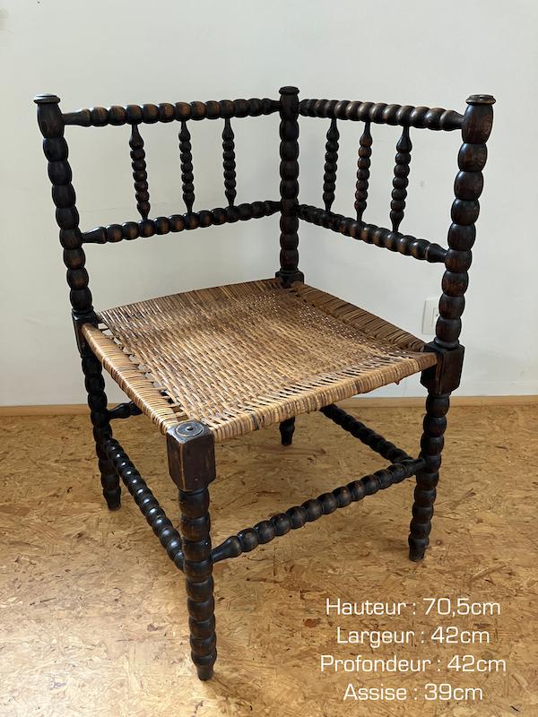 Chaise d’angle (ou de coin) style « bobbin », Enlèvement