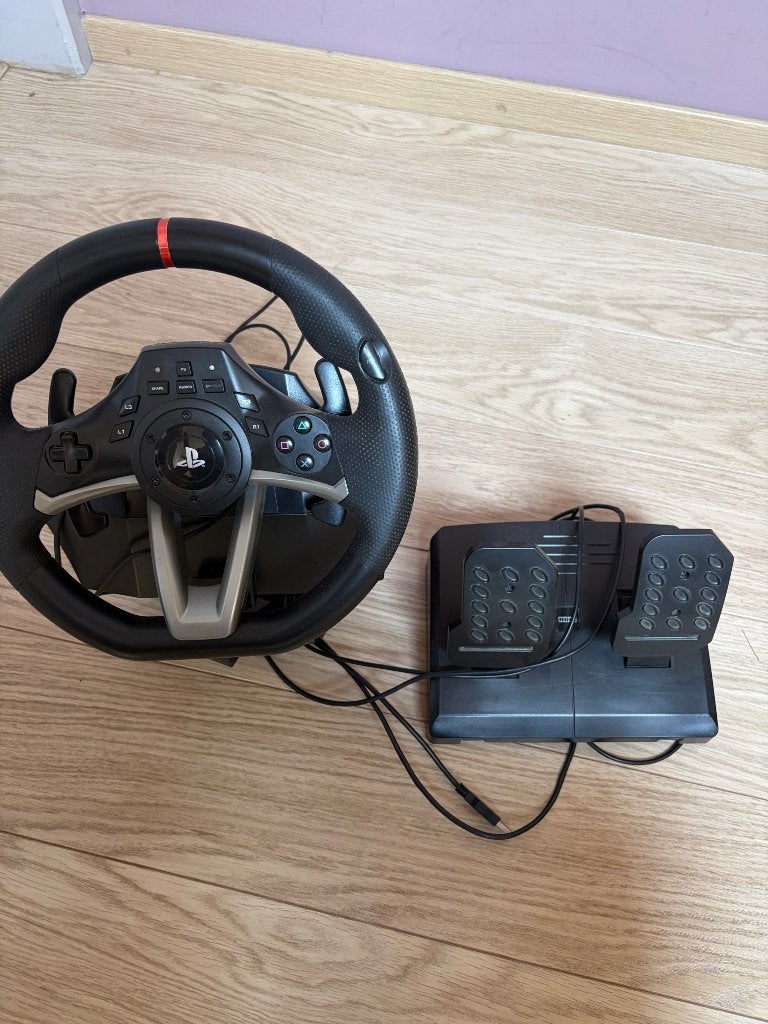 Logitech racestuur, Informatique & Logiciels, Claviers, Clavier gamer, Logitech, Comme neuf, Enlèvement
