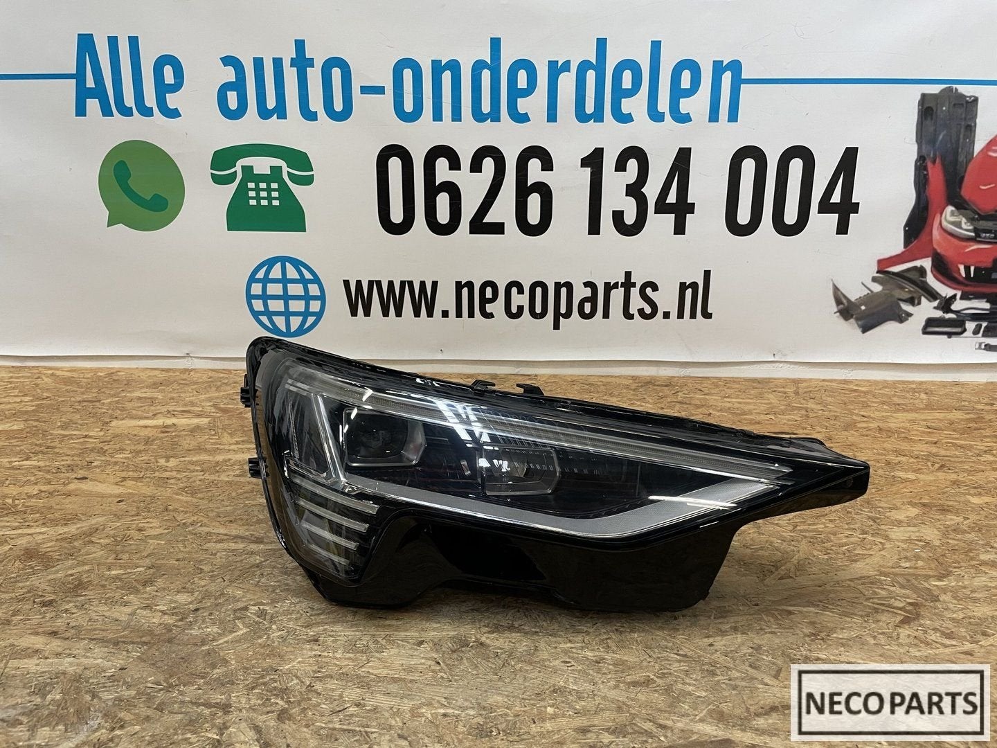 AUDI ETRON E-TRON VOL LED KOPLAMP RECHTS 4KE941782 ORIGINEEL, Gebruikt, -, -, -