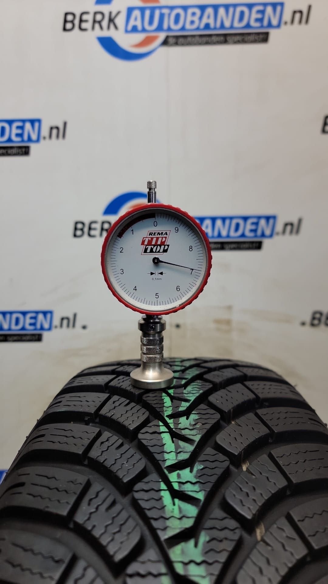 2x Falken Eurowinter HS01 185/65 R15 88T 185/65/15 1856515 (, Auto-onderdelen, Banden en Velgen, Gebruikt, 15 inch, -, -
