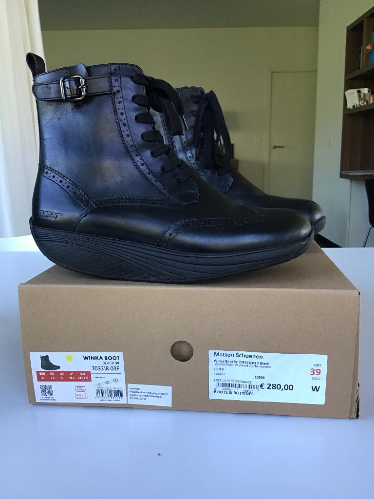 MBT schoenen, Ophalen, Zwart, Lage of Enkellaarzen, Zo goed als nieuw
