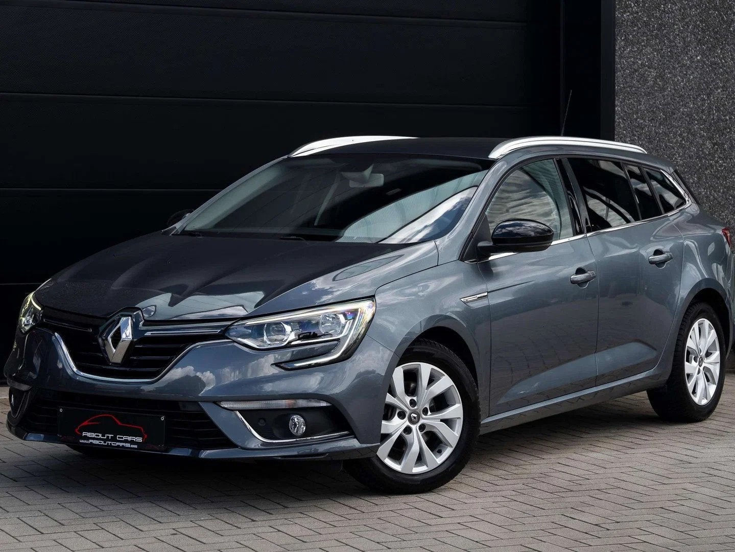 Renault Mégane Megane 1.33 TCe GT-Line * Nieuwstaat *, Auto's, Gebruikt, 4 cilinders, Blauw, Bedrijf