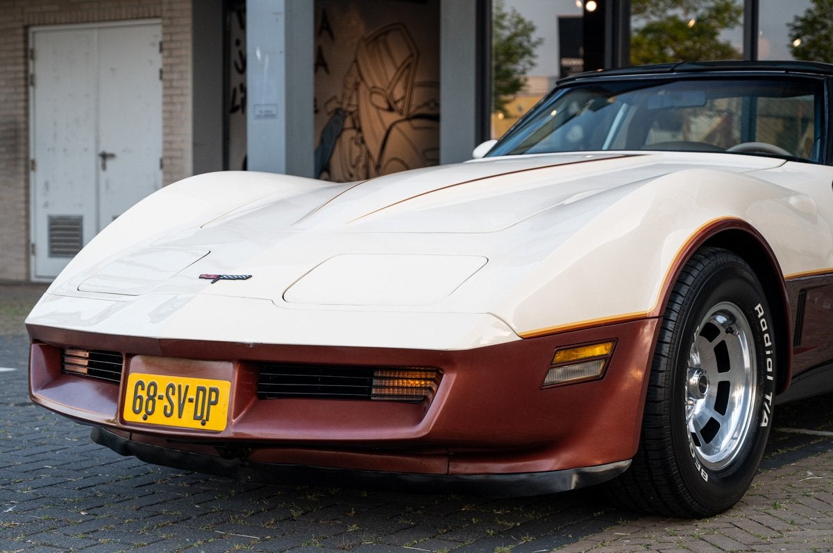 Chevrolet Corvette C3 (automatique), Autos, Cuir, Achat, Intérieur cuir, Entreprise