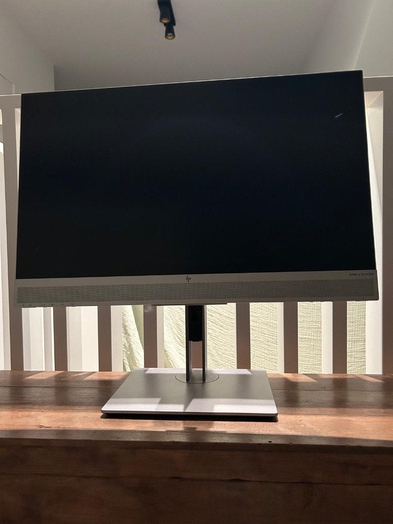 Moniteur HP E243M (2021) - À peine utilisé, Informatique & Logiciels, Ordinateurs de bureau, Enlèvement, Comme neuf, HP