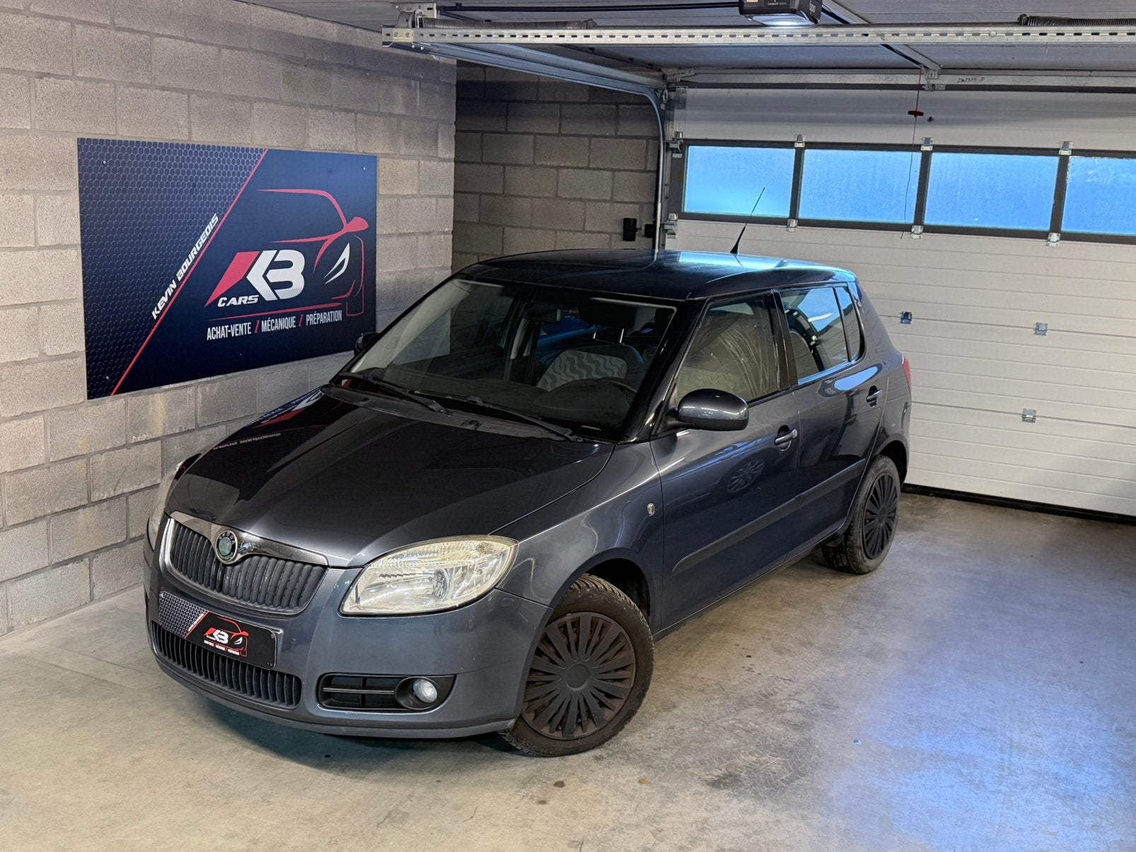 Skoda Fabia • 1.2i 60CV Benzine • 164.000 Kms • 5 deuren, Auto's, Voorwielaandrijving, Stof, https://public.car-pass.be/vhr/397e9bcf-7dca-4cea-b17f-196b652e6859