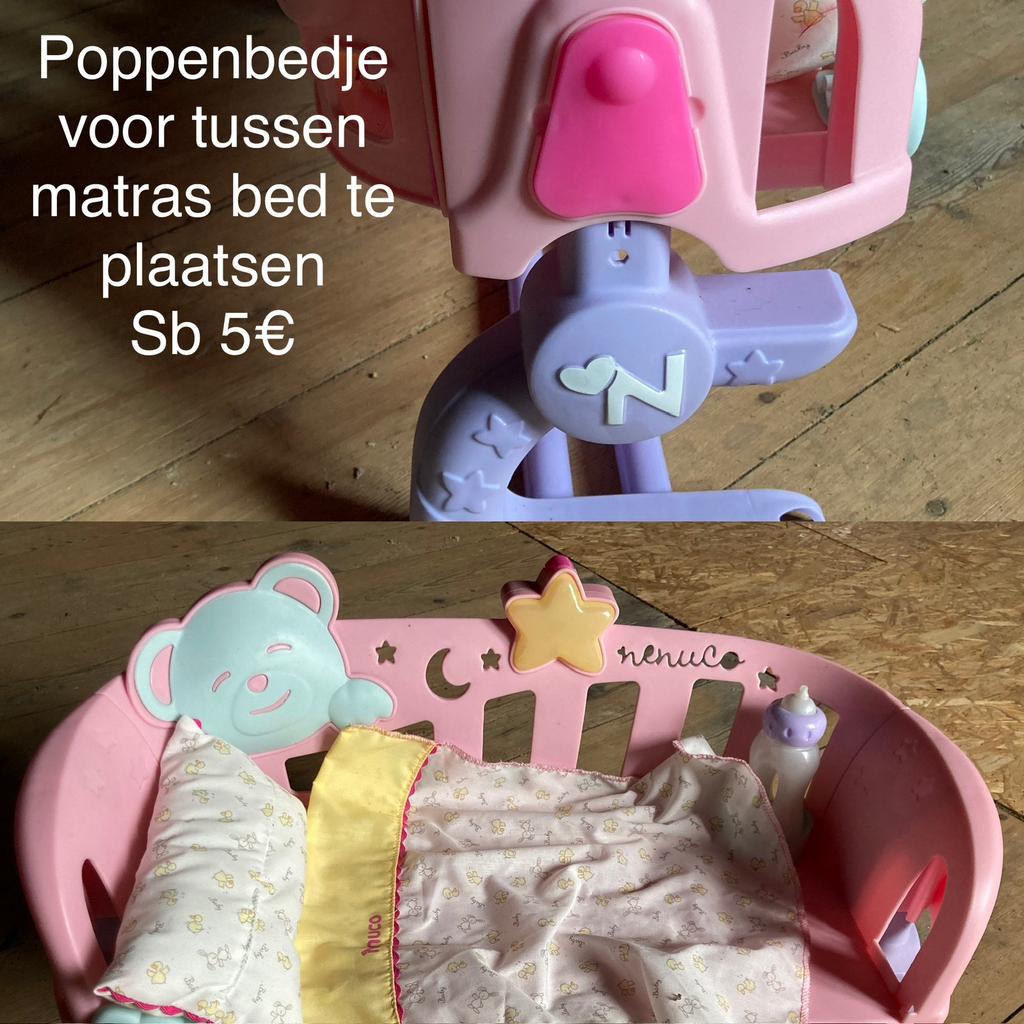 Poppenbedje, Kinderen en Baby's, Ophalen, Zo goed als nieuw