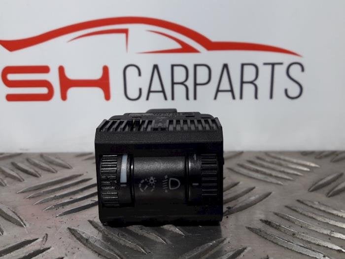 Commutateur phare hauteur réglable d'un Volkswagen Polo, Volkswagen, -, 3 mois de garantie, Utilisé