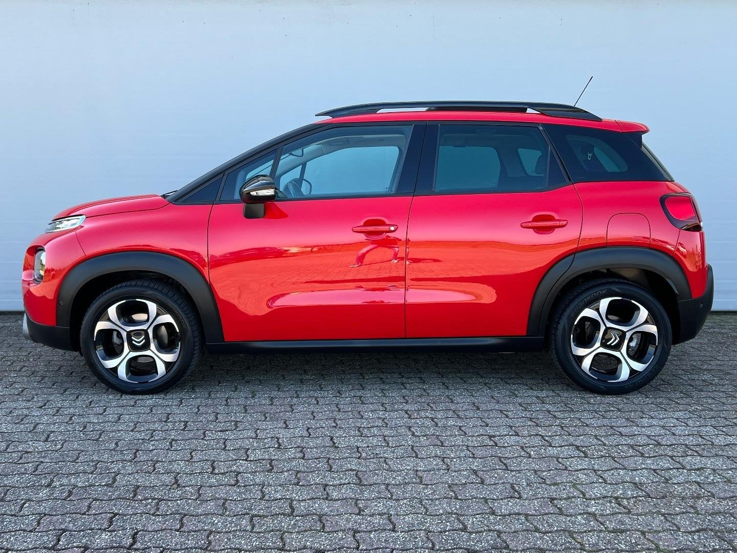 Citroën C3 AIRCROSS DK1211, Rouge, Euro 6, Entreprise, Carnet d'entretien