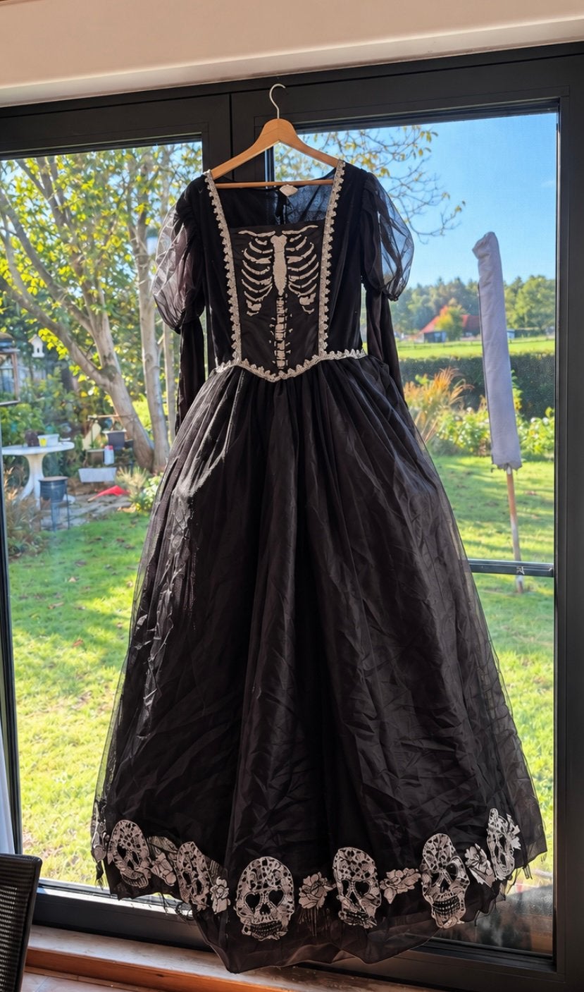 Halloween jurk – Gothic – Zwart met skelet en doodshoofden, Enlèvement, Comme neuf