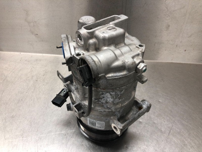 COMPRESSEUR CLIMATISATION Hyundai i20 (BC3) (|97701Q0400|), Utilisé, Hyundai