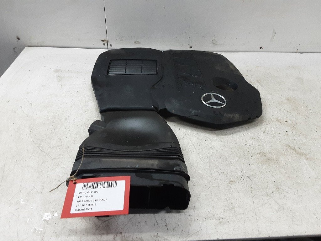 CACHE MOTEUR Mercedes-Benz GLE (V167) (A6540107204), Mercedes-Benz, Mevr. I. Hauben, Utilisé, Rue de l'Espoir 34 34
4030  GRIVEGNÉE, BE