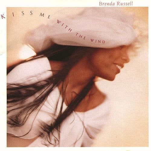 CD EN VENTE BRENDA RUSSELL-Embrasse-moi avec le vent, CD & DVD, CD | Pop, Envoi