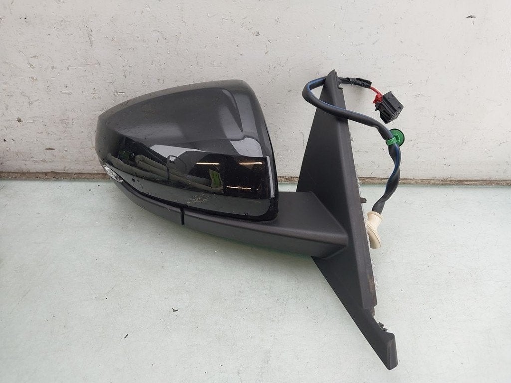 RETROVISEUR EXTERIEUR DROIT Audi A1 Sportback (GBA), Auto-Union-Straße  1,
85057  Ingolstadt, DE, Info@audi.de, Audi, Utilisé