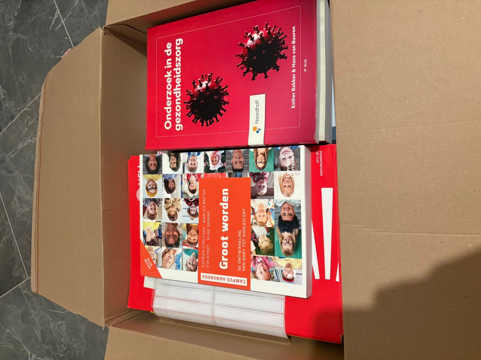 Handboeken Vroedkunde (UCLL genk), Enlèvement, Comme neuf, Autres niveaux