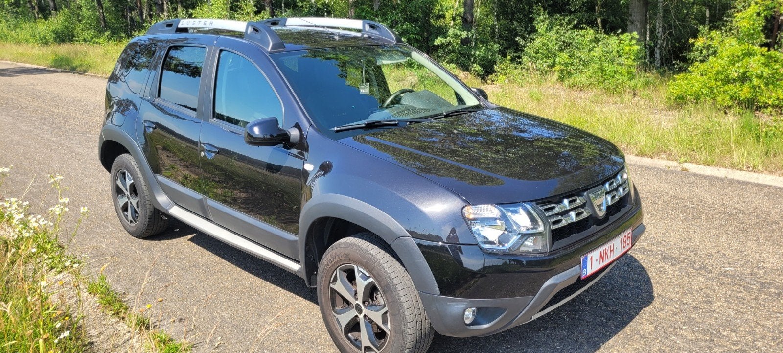 DACIA Duster te koop, Auto's, Dacia, Voorwielaandrijving, Duster, Leder en Stof, Zwart