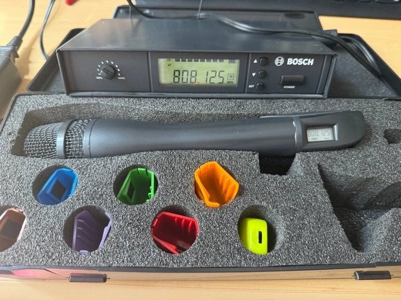 Émetteur et récepteur Bosch pro MW1-RX-F1 micro main, Télécoms, Enlèvement ou Envoi, Utilisé, Récepteur