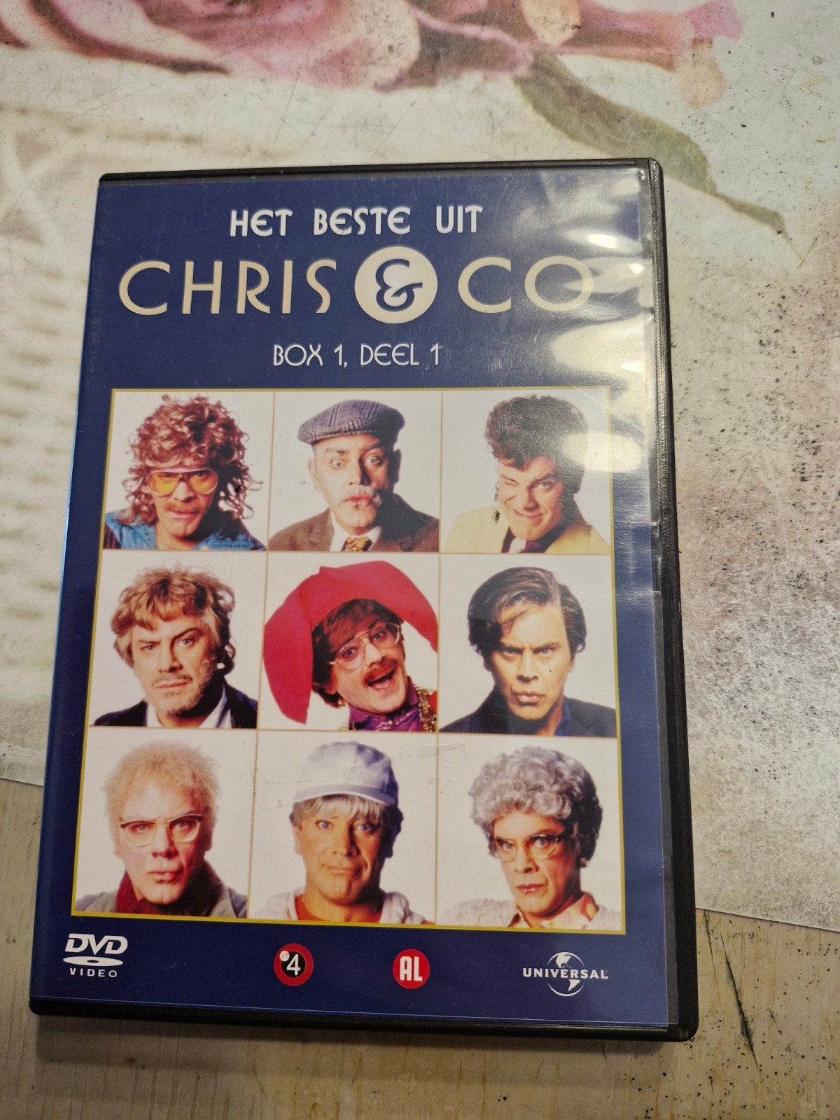 dvd het b3ste van cheis en co box 1 deel 1 nl, Enlèvement ou Envoi, Comme neuf, Néerlandais