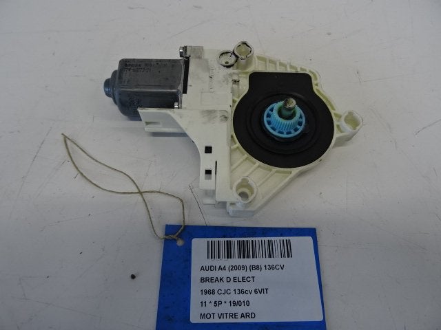 MOTEUR LEVE VITRE ELECTRIQUE ARRIÈRE DROIT A4 Avant (B8), Utilisé, Arrière, Audi