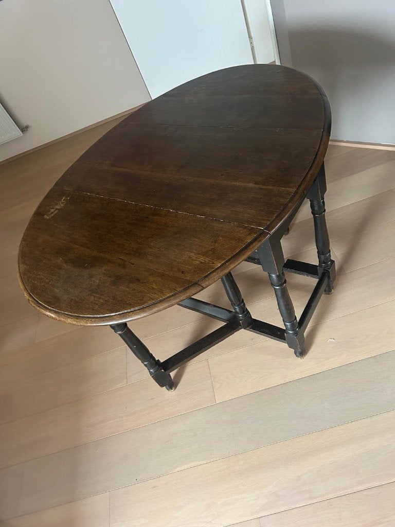 Ovale antieke tafel, Huis en Inrichting, Tafels | Eettafels, Gebruikt, 50 tot 100 cm, 100 tot 150 cm, Vier personen