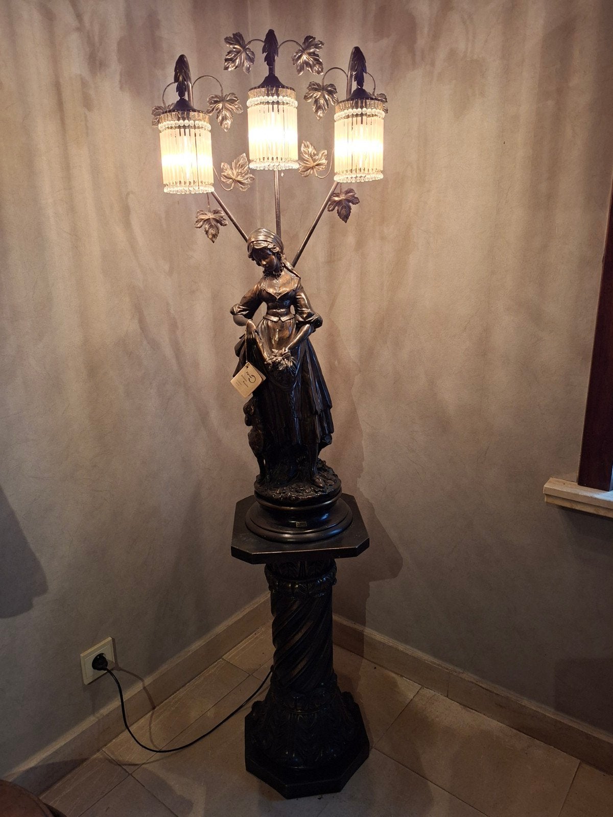 bronzen beeld met verlichting, Antiek en Kunst, Ophalen