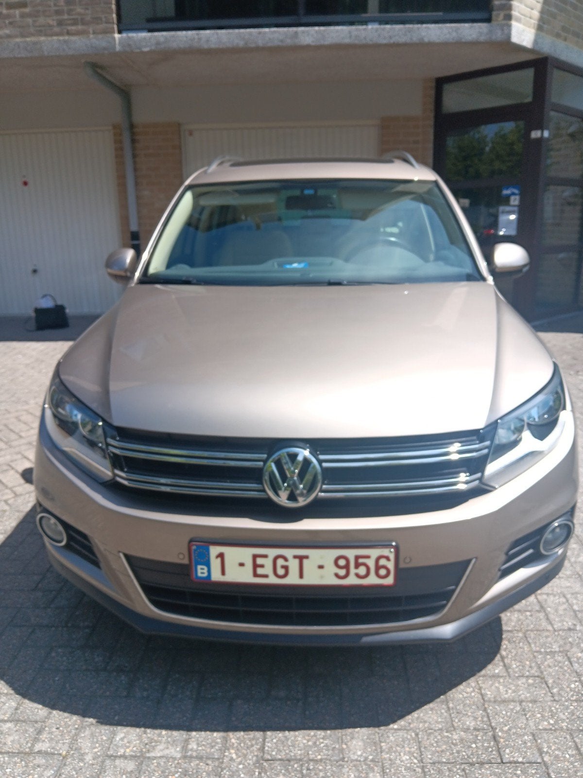 Vw tiguan,30.000km!!!Full option,start en rijdt perfect!, Auto's, Volkswagen, Particulier, Tiguan, Benzine, Automaat, Voorwielaandrijving