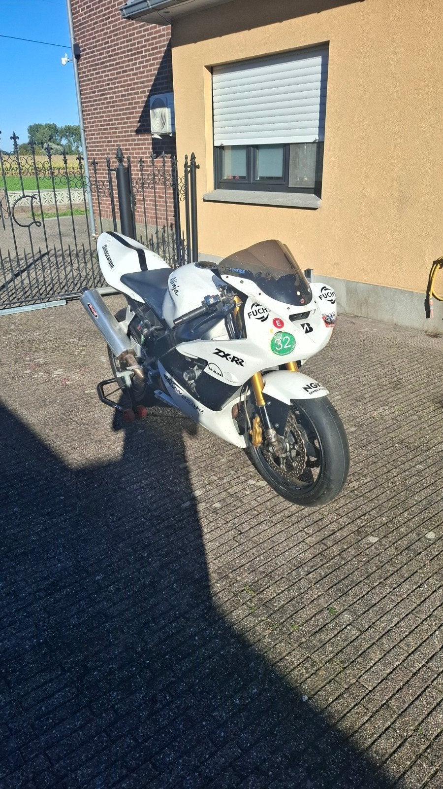 Kawasaki ZX-6RR 2004 Circuit – 8.130 km, 599 cm³, Particulier
