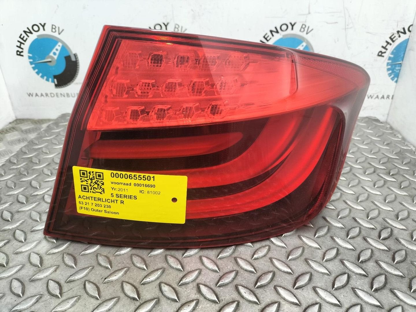 BMW 5 SERIES F10 530D XDRIVE  ACHTERLICHT R 2011, Auto-onderdelen, Ophalen of Verzenden, Gebruikt, Stiba lid