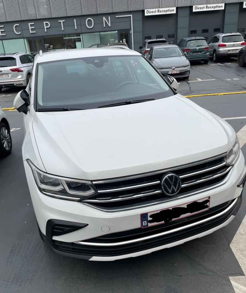 VW TIGUAN EHYBRID A VENDRE, Auto's, Volkswagen, Particulier, Tiguan, ABS, Achteruitrijcamera, Adaptieve lichten, Adaptive Cruise Control