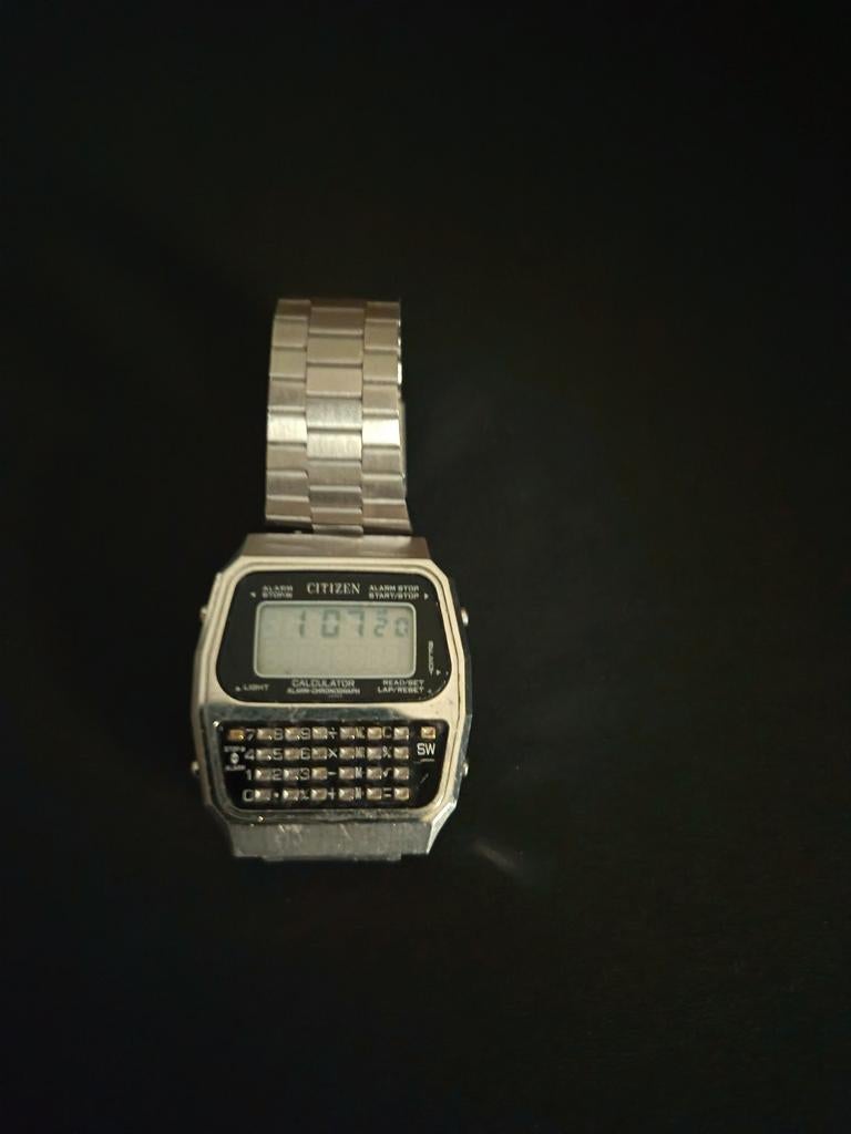 Montre digital calculator CITIZEN modèle 49-9714 vintage ann, Staal, Gebruikt, Staal, Polshorloge