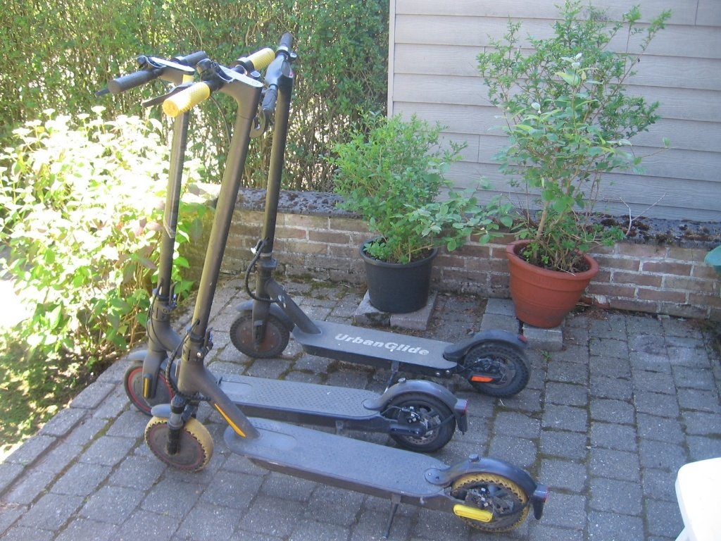3 elektrische scooters zonder opladers, Fietsen en Brommers, Ophalen, Gebruikt