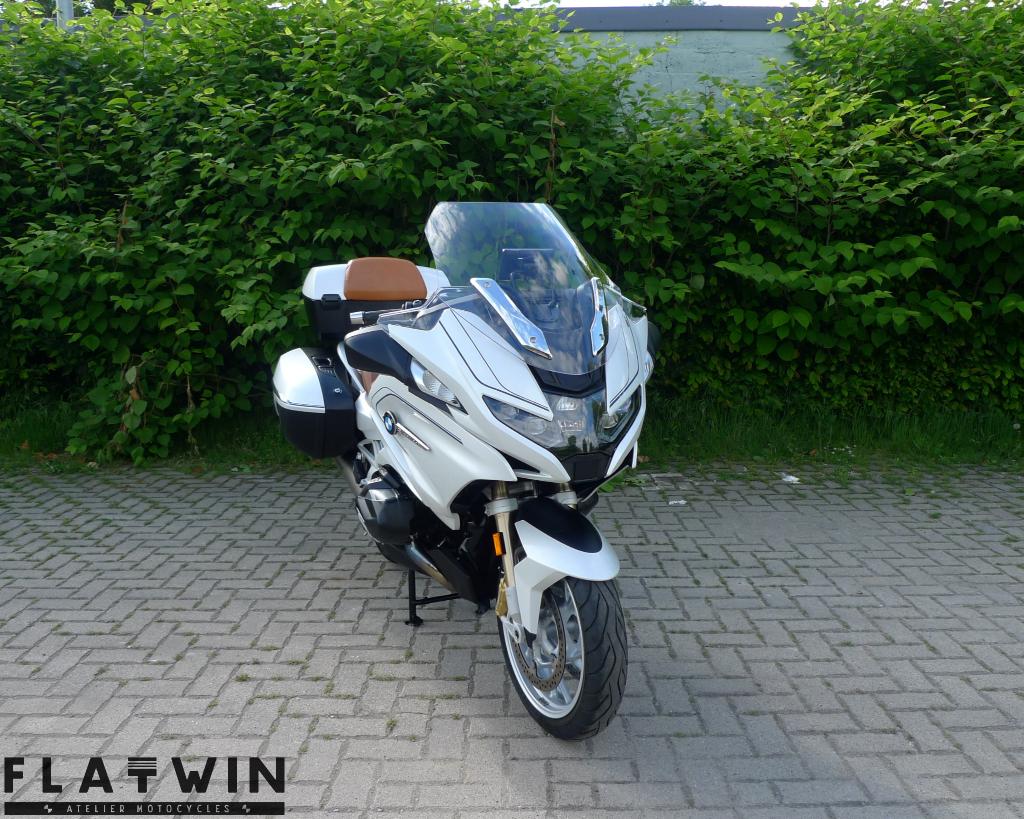 BMW R1250RT Optie 719 - Garantie - Akrapovic - #flatwinmoto, 2 cilinders, Occasion, 1254 cc, Motorrijbewijs A