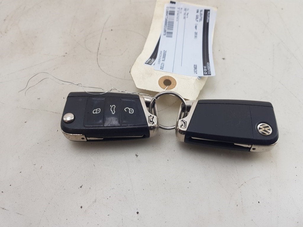 SLEUTEL Volkswagen Golf VII (AUA) (01-2012/03-2021), Auto-onderdelen, Gebruikt, Volkswagen