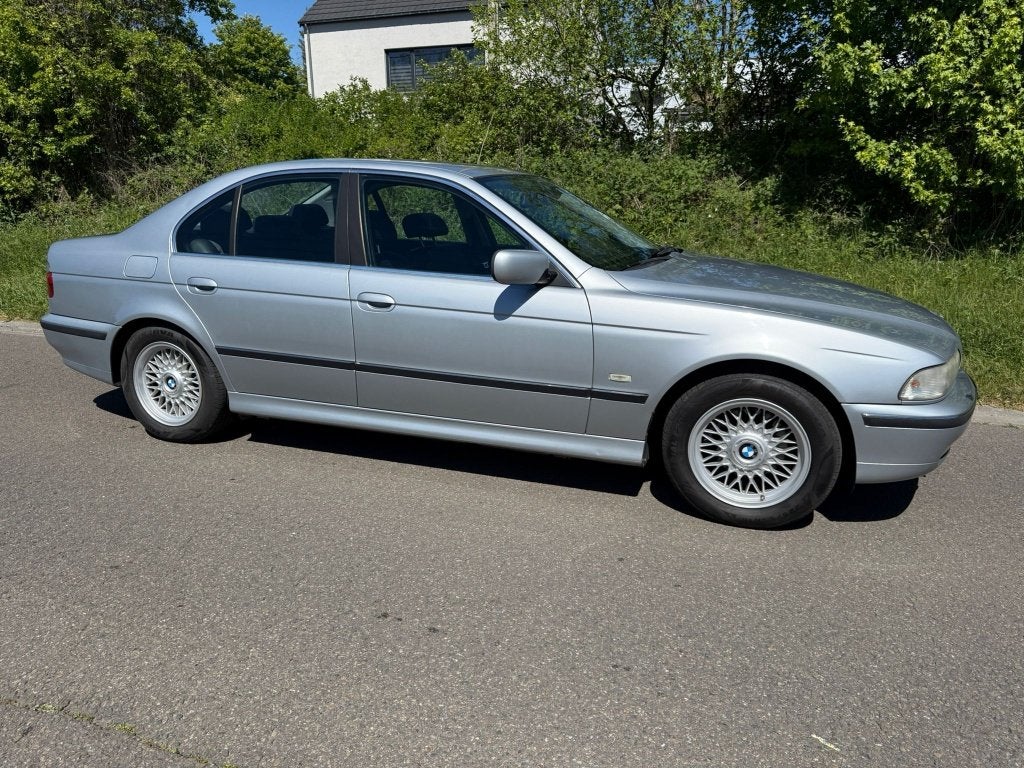 BMW 535i E39, oldtimer, foto 7