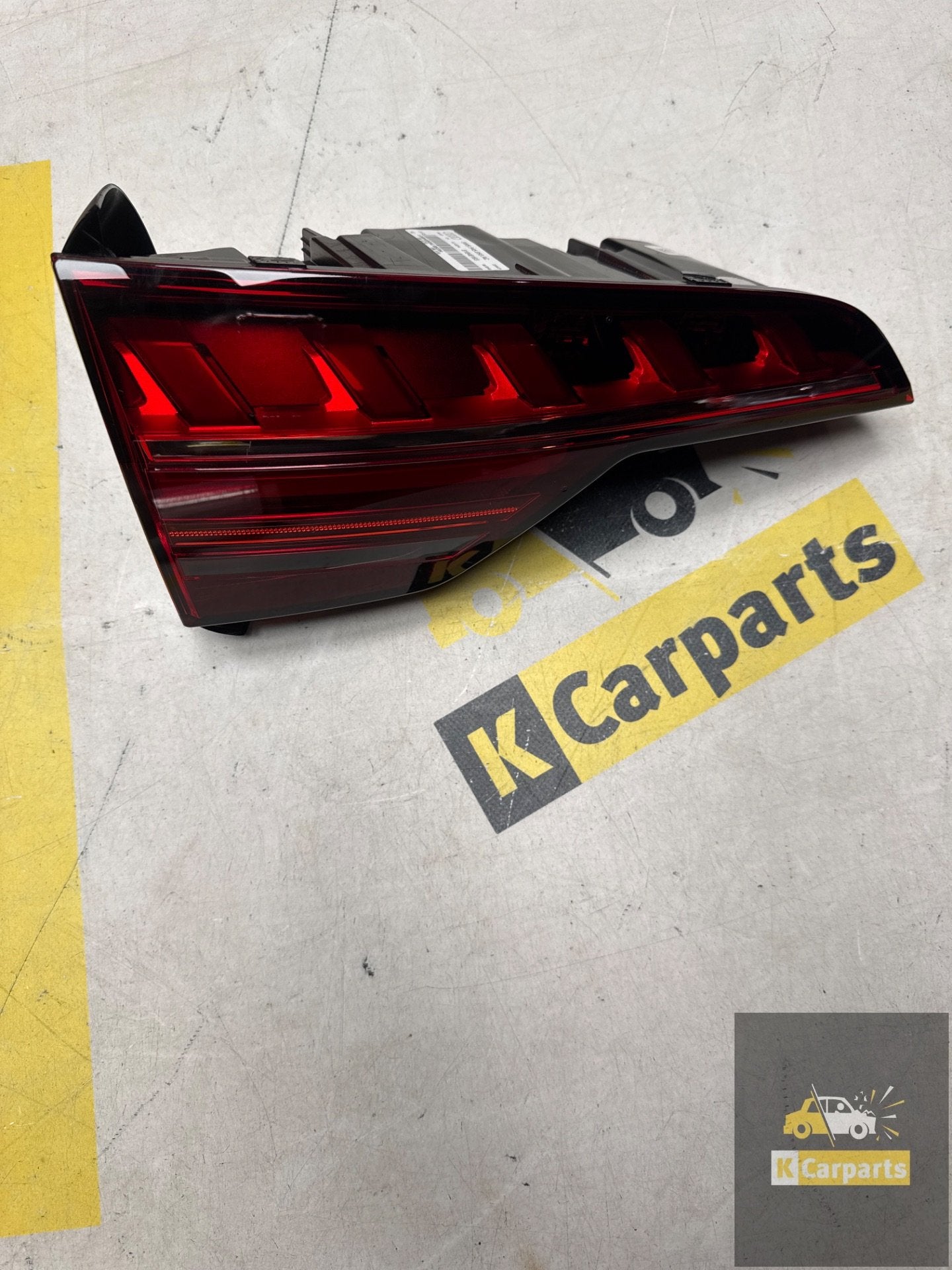 Audi A4 Avant Achterlicht Links Origineel 8w9945093AC, Info@fabrikant.eu, Fabrikantstraat 1
1000 AA  Amsterdam, NL, Audi, Fabrikant BV