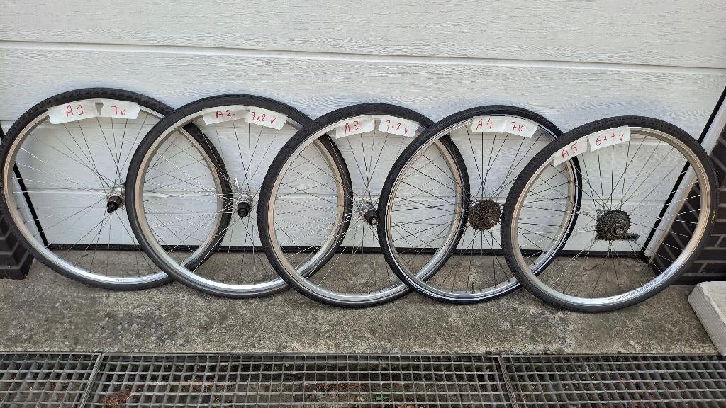 28" Fiets ACHTERWIEL stadsfiets fietswiel goede staat+ recht, Fietsen en Brommers, Fietsonderdelen, Kinderfiets, ALESA ZAC 2000 RODI FW19 RMXL 719 RYDE SPUTNIK achterwiel fiets