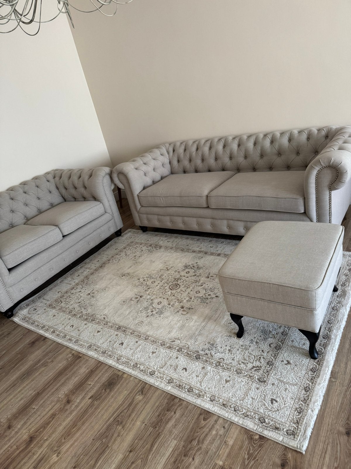 Chesterfield salonset – 2-zit, 3-zit en poef, Ophalen of Verzenden, Zo goed als nieuw, Stof