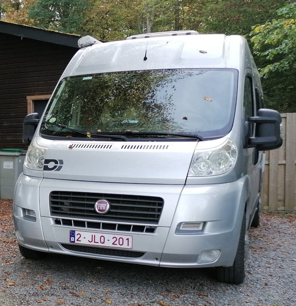 Mobilhome : Fiat Ducato avec plate-forme moteur (max 300 kg), Caravanes & Camping, Siège de train, Isolation hivernale, Fiat, Boîte manuelle