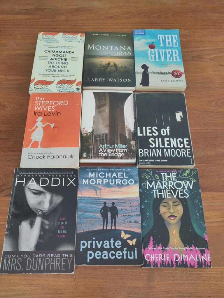 Lot de 9 livres pour adolescents en anglais, Livres, Enlèvement ou Envoi