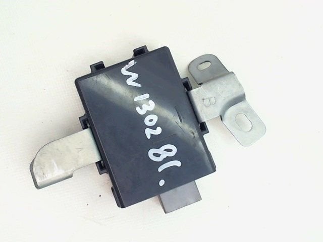COMPUTER BOORD Toyota Prius (NHW11L) (|8911147010|), Auto-onderdelen, Elektronica en Kabels, Toyota, Gebruikt
