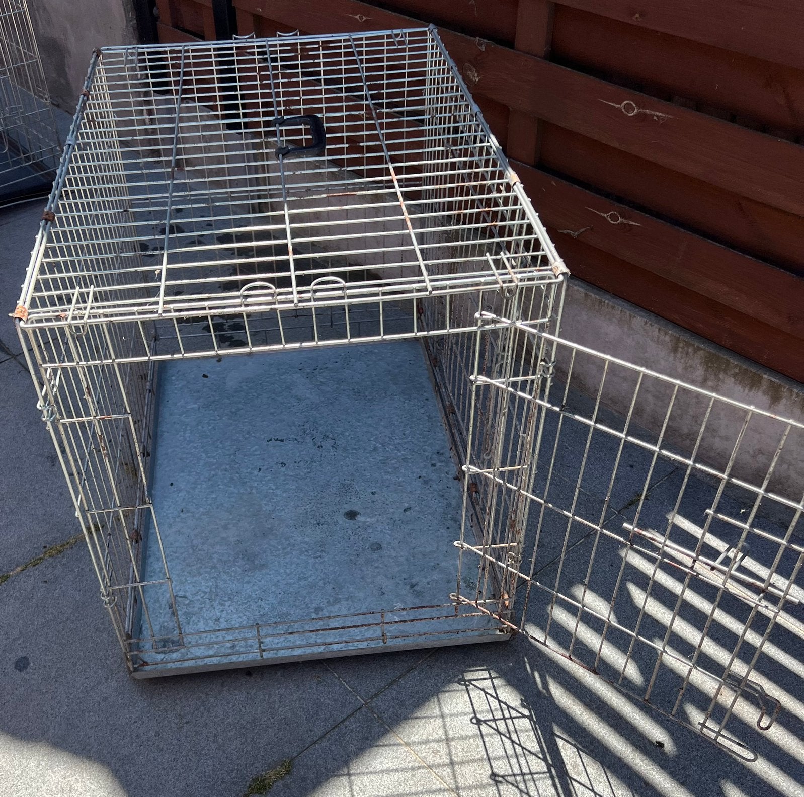 Bench, Dieren en Toebehoren, Hondenhokken, Ophalen, Gebruikt, Hondenhok