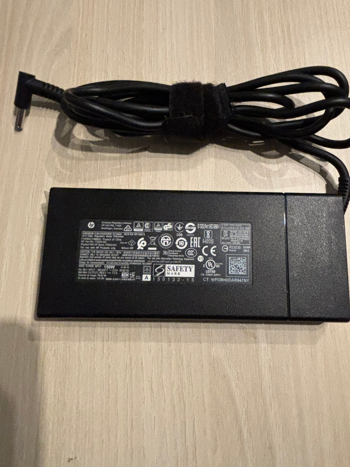 Chargeur HP d'origine TPN-DA03 150W, Enlèvement ou Envoi, Comme neuf, HP