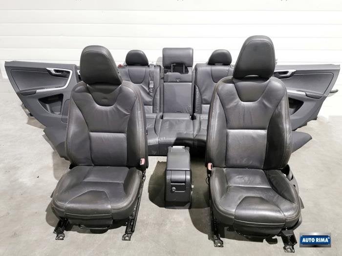 Bekleding Set (compleet) van een Volvo XC60, Gebruikt, -, -, Ophalen of Verzenden
