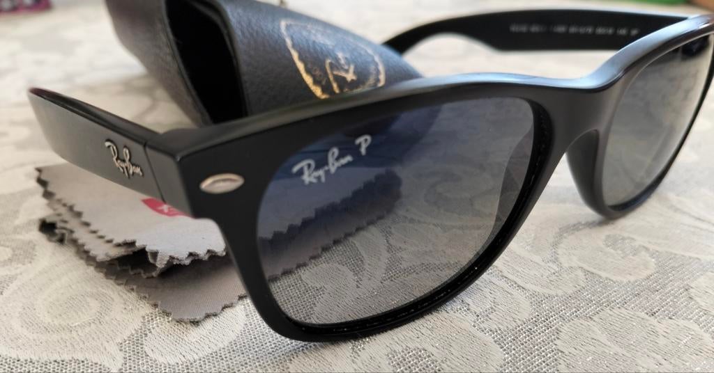 Ray-ban wayfarer, Bijoux, Sacs & Beauté, Lunettes de Soleil & Lunettes | Hommes, Utilisé, Lunettes, Ray-Ban, Noir, Envoi