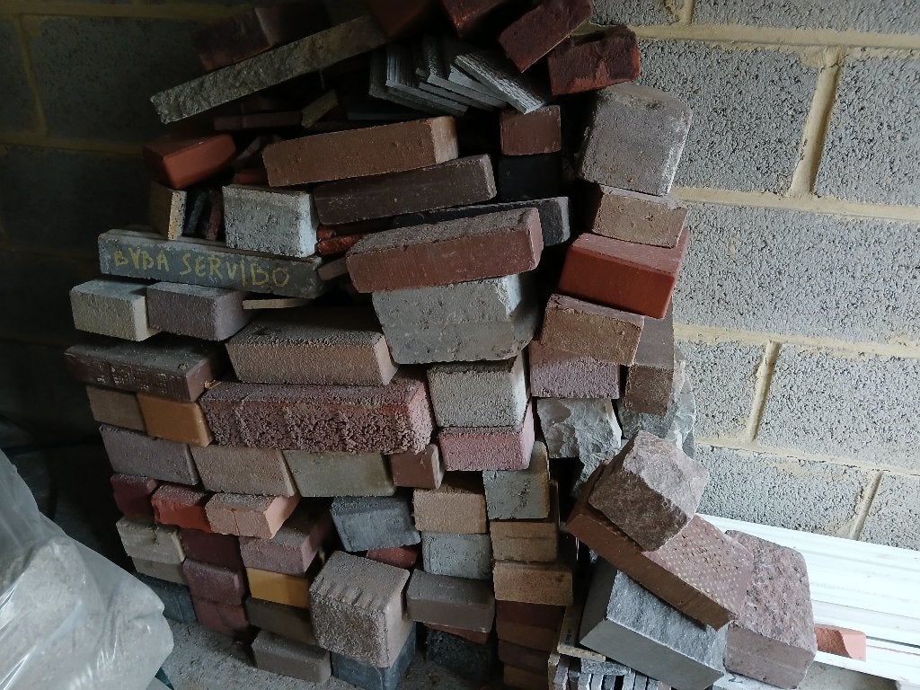 Gratis oude Klinkers, Béton, Enlèvement, Utilisé, Briques