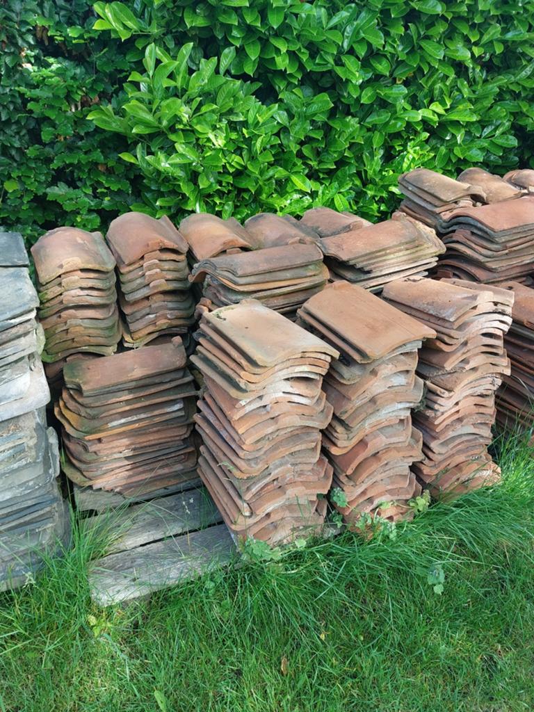 300-tal rode antieke Boomse dakpannen, Doe-het-zelf en Bouw, Ophalen, Dakpannen